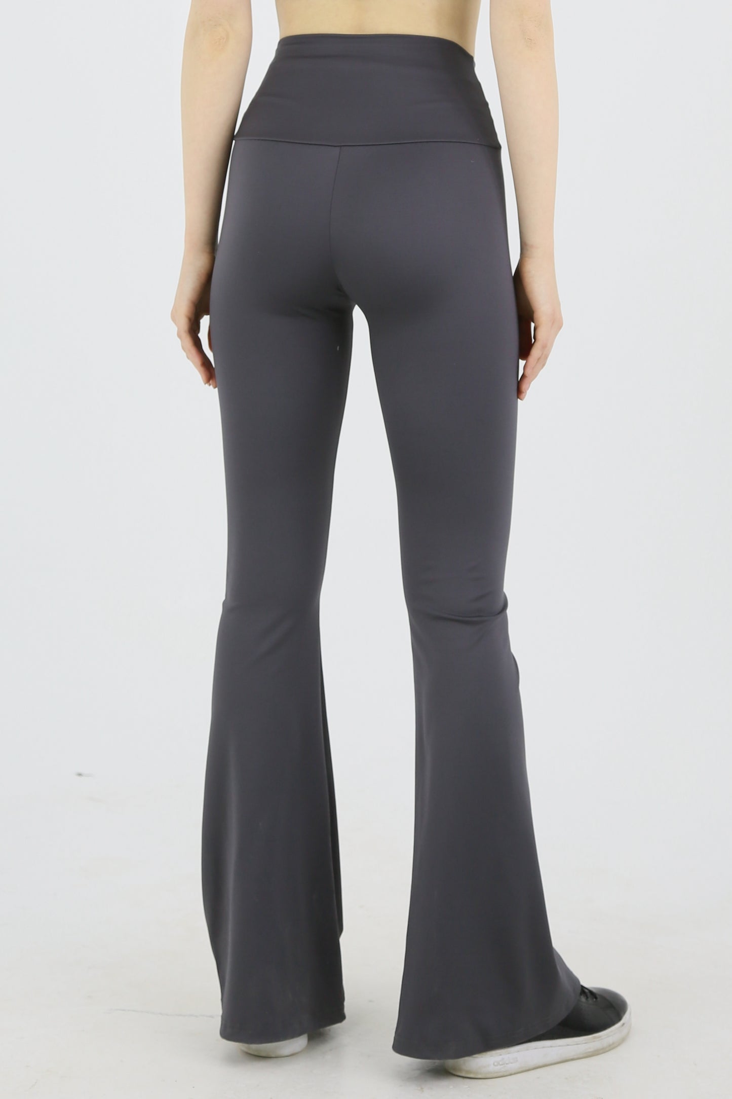 Prime Flared Leggings